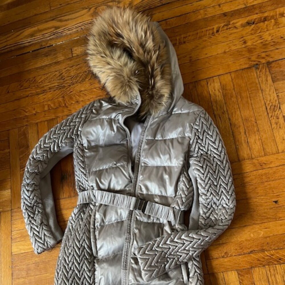 BCBG Maxazria Women's Bronze puffer Jacket mid-length - hood with real fur trim